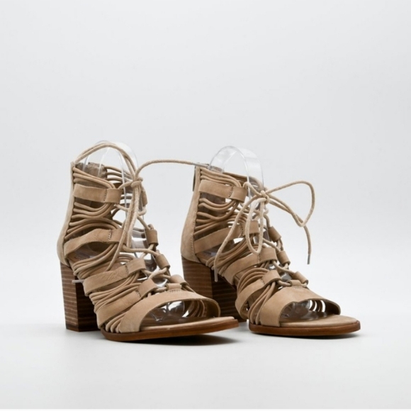 Vince Camuto Tan Suede Sandals Size 10 NWOT - Picture 2 of 6